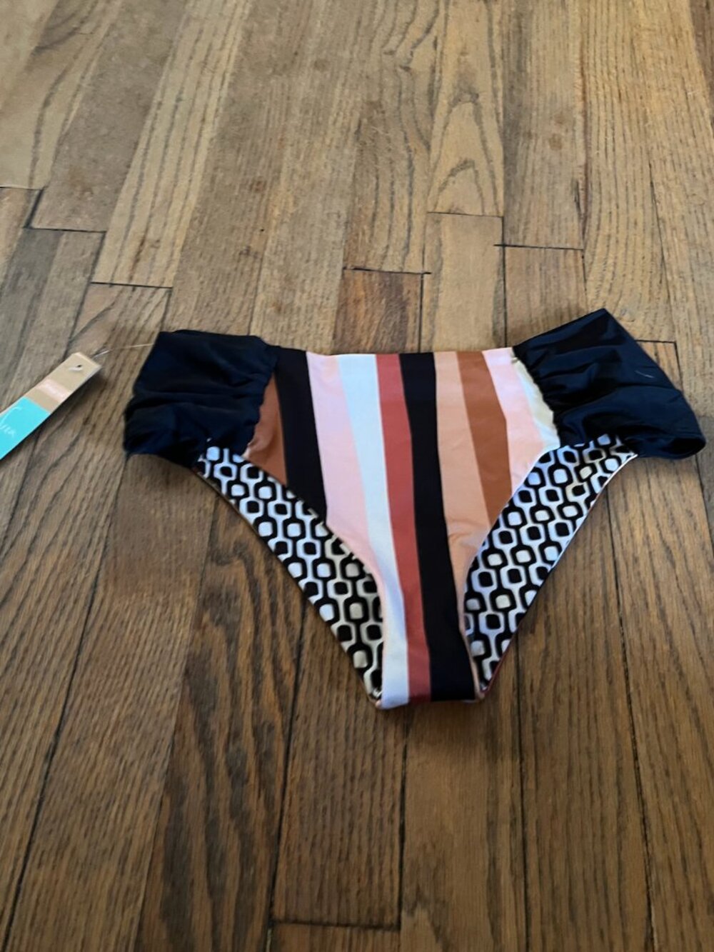 Seea Milo Reversible Bikini Bottoms, Size M   NWT